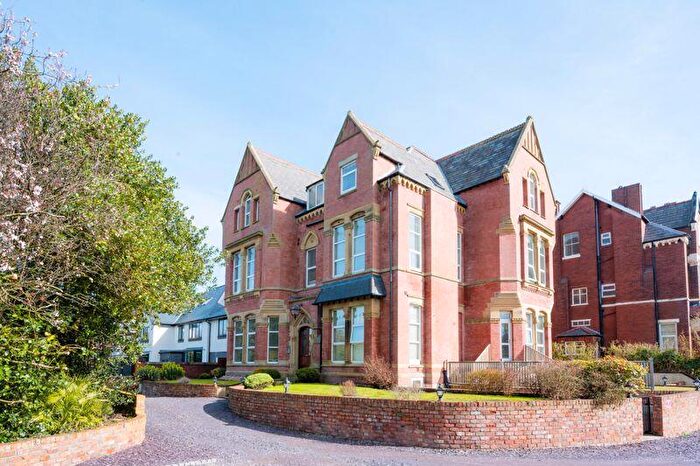 2 Bedroom Flat To Rent In Lulworth Road, Birkdale, PR8