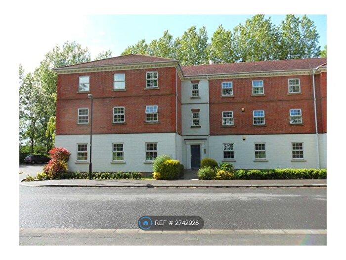 2 Bedroom Flat To Rent In Aveling Drive, Banks, Southport, PR9