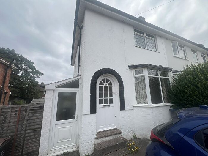 3 Bedroom Semi Detached House For Sale In Edenhurst Road, Longbridge, Birmingham, B31