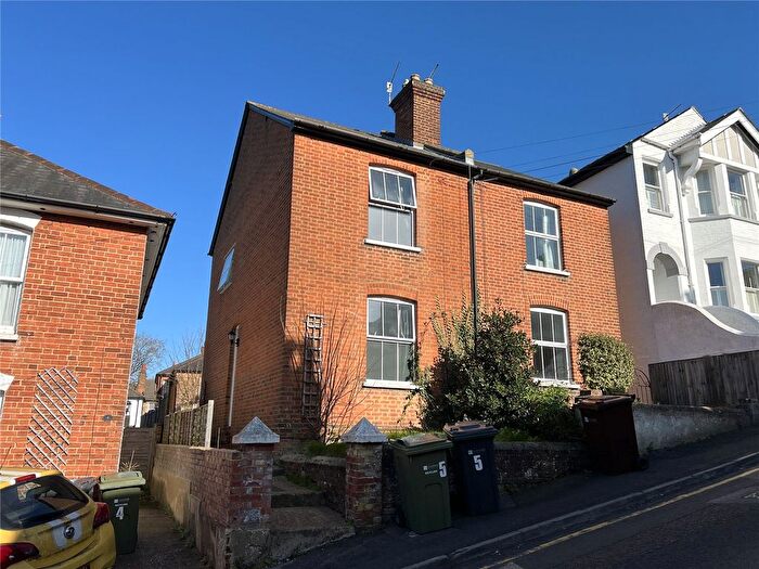 2 Bedroom Semi Detached House For Sale In Brodie Road, Guildford, Surrey, GU1