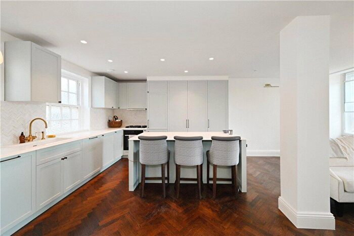 2 Bedroom Apartment For Sale In Chalfont Court, Baker Street, NW1