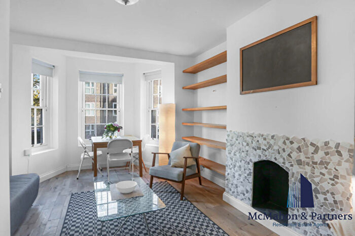 3 Bedroom Flat To Rent In Newburn Street, London, SE11