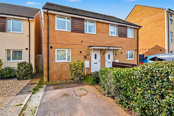 2 Bedroom Semi Detached House To Rent In Carltonwood Close, Corby, NN18
