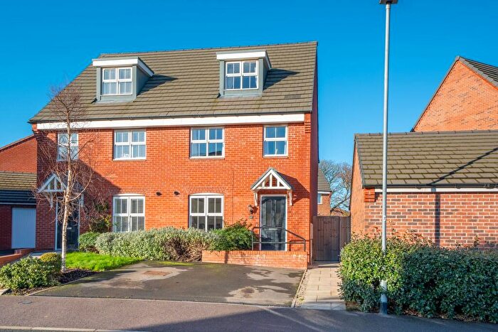 3 Bedroom Semi-Detached House For Sale In Oughton Close, Edwalton, NG12