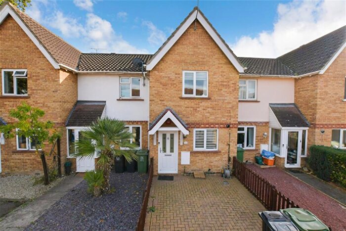 2 Bedroom Terraced House For Sale In Cheyne Court, Wickford, Essex, SS12