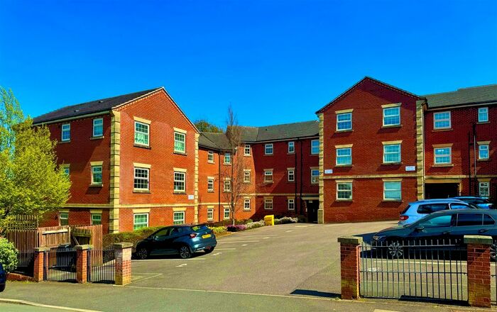 2 Bedroom Flat To Rent In Kirkby View, Gleadless, Sheffield, S12
