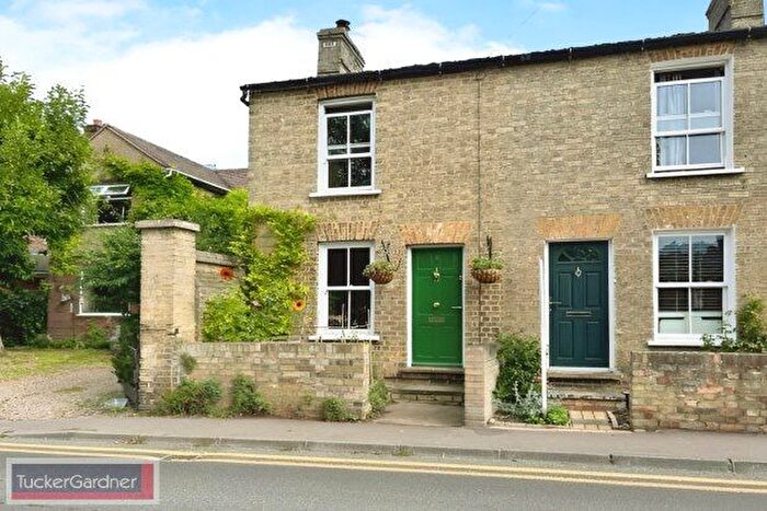 2 Bedroom Semi-Detached House To Rent In Park Lane, Cambridge, CB24