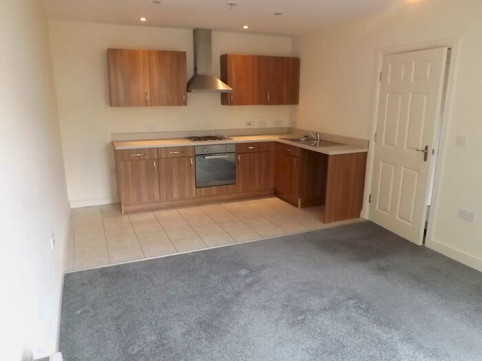 2 Bedroom Apartment To Rent In Stonegate Mews, Balby, DN4