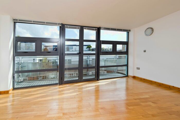 1 Bedroom Flat To Rent In The Glass House, Royal Oak Yard, London, SE1
