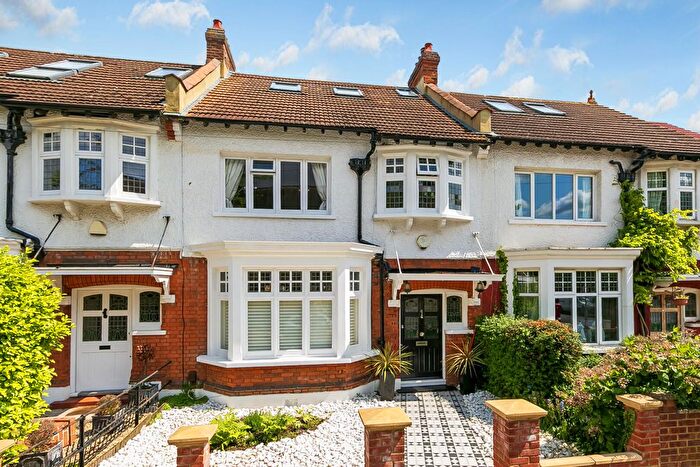 4 Bedroom Terraced House For Sale In Radnor Road, Twickenham, TW1