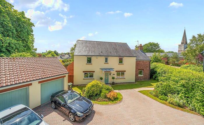4 Bedroom Detached House For Sale In De Clere Way, Trellech, Monmouth, NP25