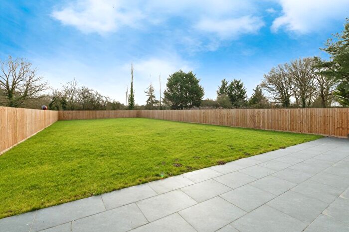 3 Bedroom Bungalow For Sale In New Road, Little Burstead, Billericay, Essex, CM12