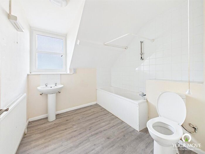 1 Bedroom Flat To Rent In Northdown Road, Margate, Kent, CT9
