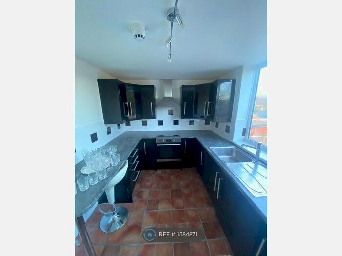 4 Bedroom Flat To Rent In Dale Road, Spondon, Derby, DE21