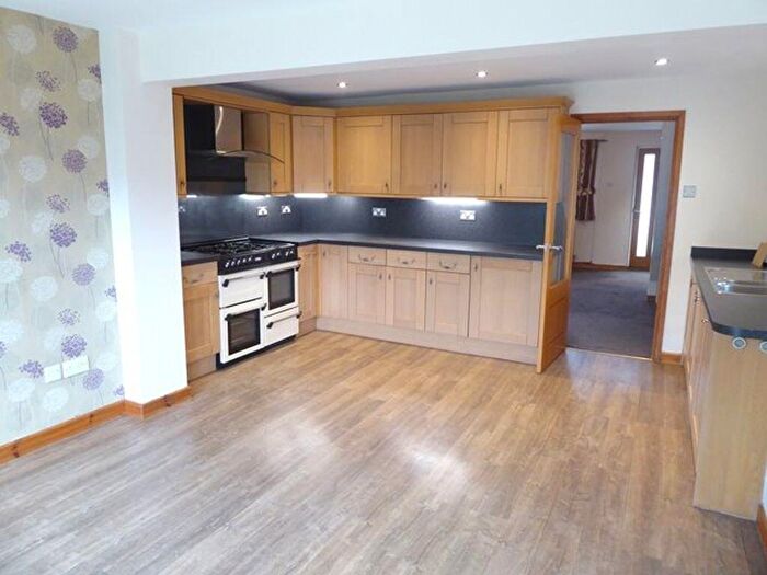 4 Bedroom Semi-Detached House To Rent In Sands Road, Ulverston, LA12