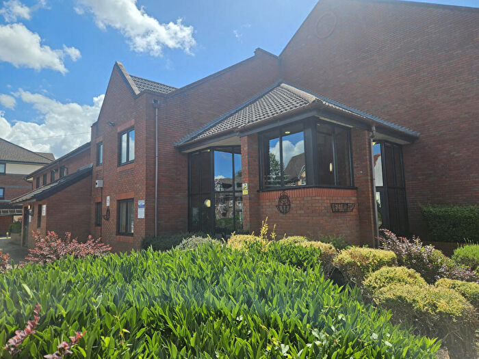 1 Bedroom Retirement Property For Sale In Magnolia Court, Woodley, RG5