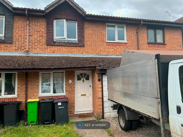 3 Bedroom Terraced House To Rent In Parklands, Rochford, SS4