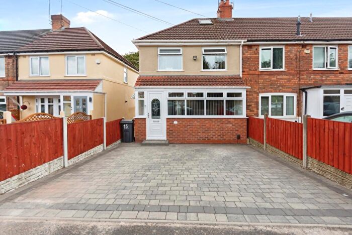 3 Bedroom End Of Terrace House For Sale In Tibland Road, Birmingham, West Midlands, B27
