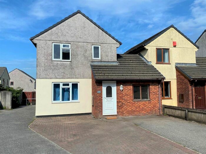 3 Bedroom Semi-Detached House To Rent In Kingsley Court, Fraddon, St. Columb, TR9