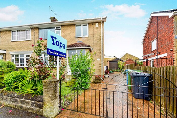 3 Bedroom Semi Detached House For Sale In Leadbeater Drive, Sheffield, S12
