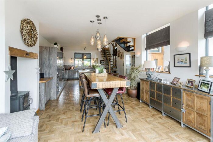 3 Bedroom Cottage For Sale In Hall Lane, Odstone, CV13