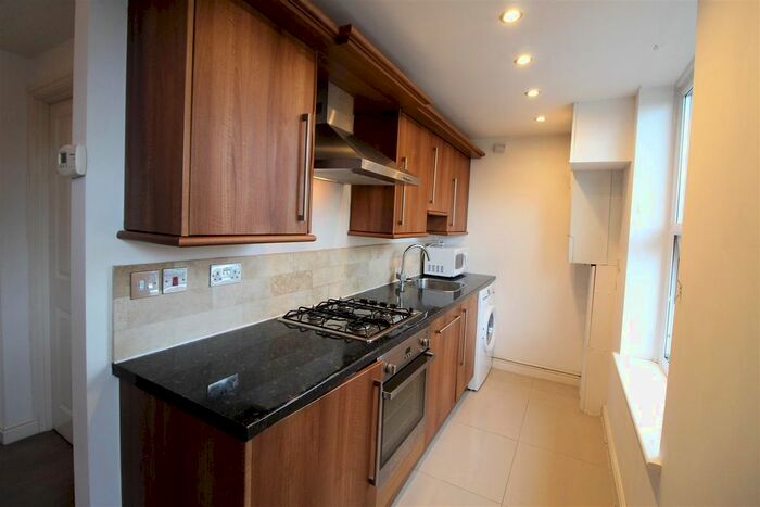 1 Bedroom Flat To Rent In Victoria Road, Malvern, WR14