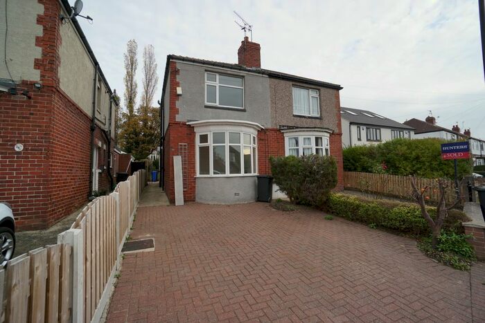 2 Bedroom Semi-Detached House To Rent In Meadow View Road, Sheffield, South Yorkshire S8