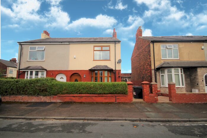 3 Bedroom Semi-Detached House To Rent In Holmfield Road, Fulwood, Preston, Lancashire, PR2