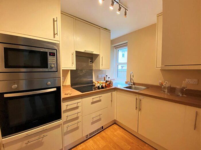 2 Bedroom Apartment To Rent In Springfield Road, Bury St Edmunds, IP33
