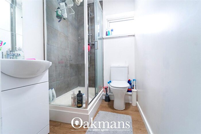 2 Bedroom Apartment To Rent In Metchley Drive, Birmingham, West Midlands, B17