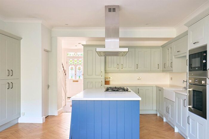 3 Bedroom Terraced House For Sale In Riverview Grove, Chiswick, W4