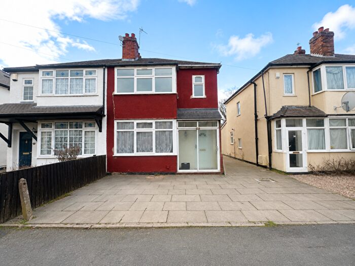 3 Bedroom Semi-Detached House To Rent In Nelson Avenue, Bilston, WV14