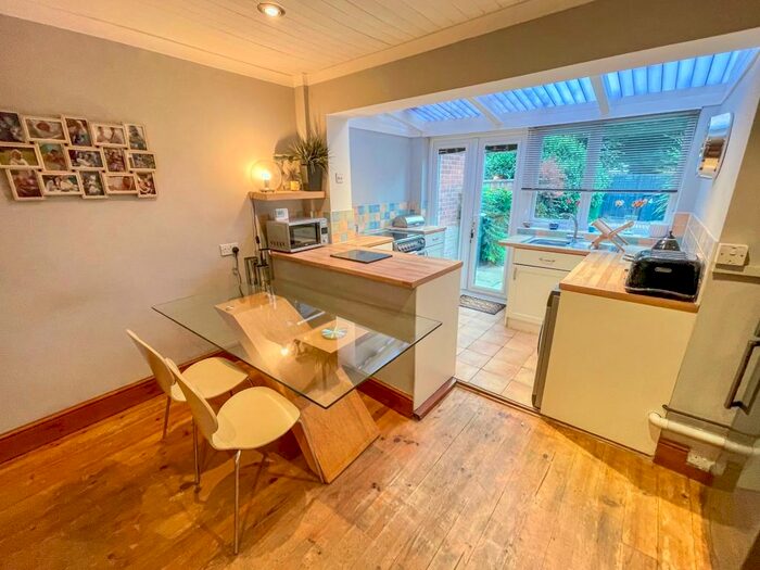 2 Bedroom Terraced House To Rent In Saxon Street, Lincoln, LN1