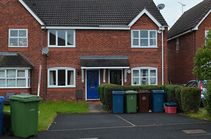 2 Bedroom Town House To Rent In Dickson Road, Beaconside, Stafford, ST16