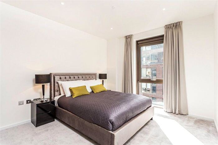 2 Bedroom Apartment To Rent In Capital Building, Embassy Gardens, London, SW11