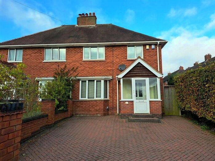 3 Bedroom Semi-Detached House To Rent In Bodington Road, Four Oaks, Sutton Coldfield, B75