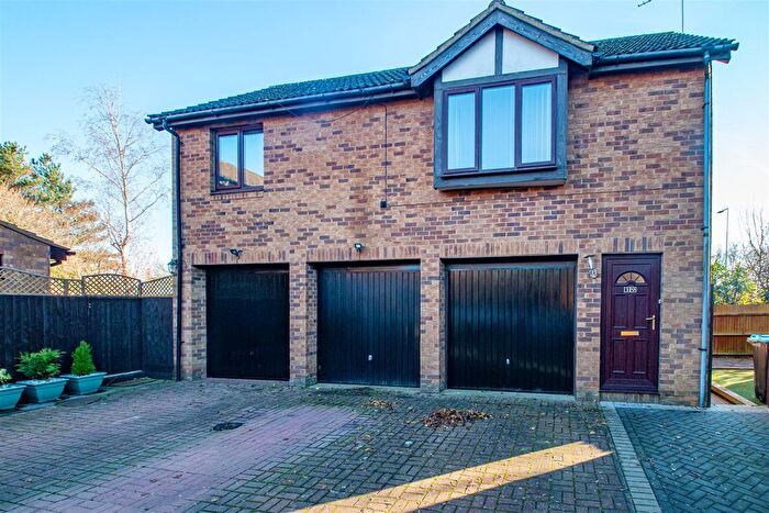 2 Bedroom Detached House To Rent In Gardiner Court, Blue Bridge, Milton Keynes, MK13
