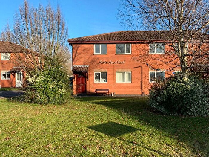 2 Bedroom Apartment To Rent In Covert Close, Hucknall, NG15