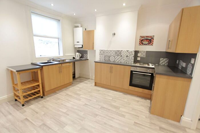 1 Bedroom Flat To Rent In Ecclesall Road, Sheffield, S11