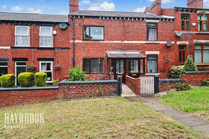 2 Bedroom Terraced House For Sale In Barnsley Road, Brierley, S72