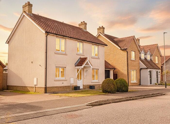 3 Bedroom Detached House For Sale In Longlands Close, Warboys, PE28