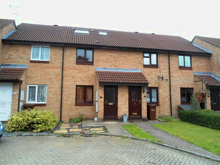 3 Bedroom Terraced House To Rent In Chillington Close, Upper Halling, Rochester, ME2