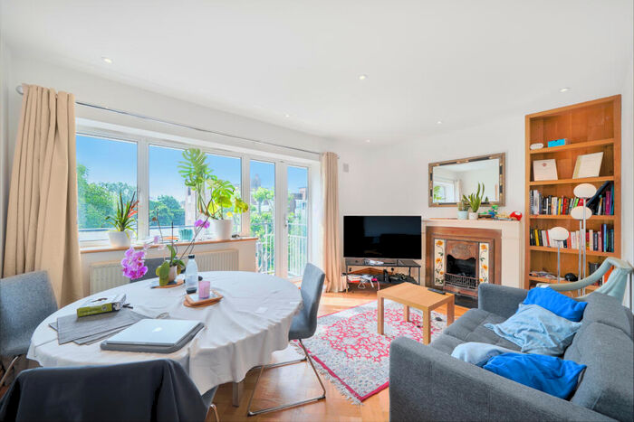 2 Bedroom Flat To Rent In Warner House, Abercorn Place, NW8