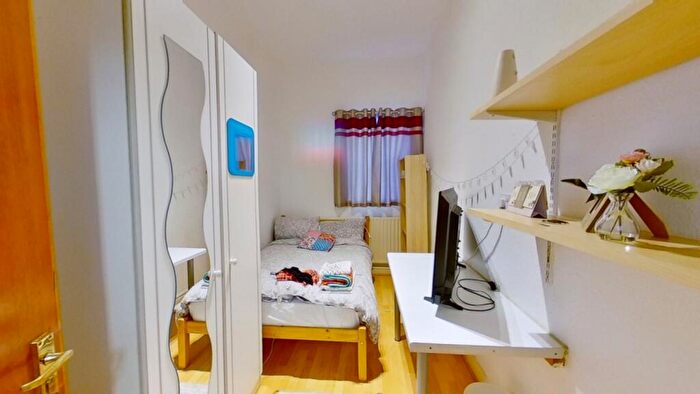 2 Bedroom Flat To Rent In Addison Street, Nottingham, NG1