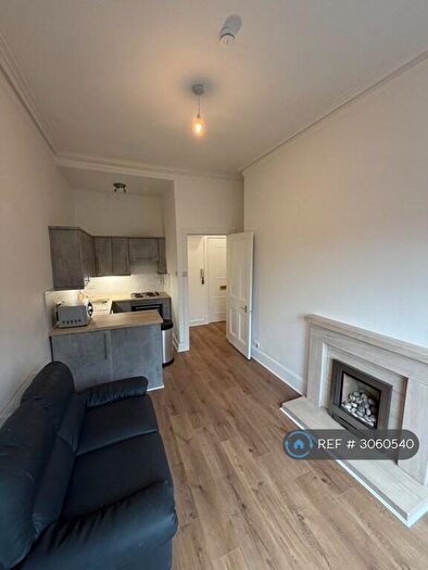 1 Bedroom Flat To Rent In Thornwood Avenue, Glasgow, G11