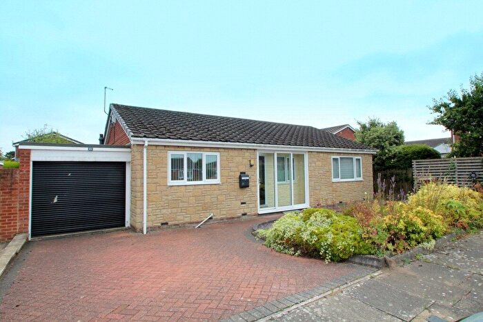 3 Bedroom Bungalow For Sale In Hillsden Road, Beaumont Park, Whitley Bay, NE25