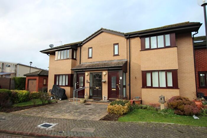 2 Bedroom Property For Sale In Long Beach Road, Bristol, BS30