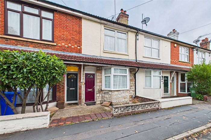 2 Bedroom Terraced House For Sale In Elm Grove Road, Farnborough, Hampshire, GU14