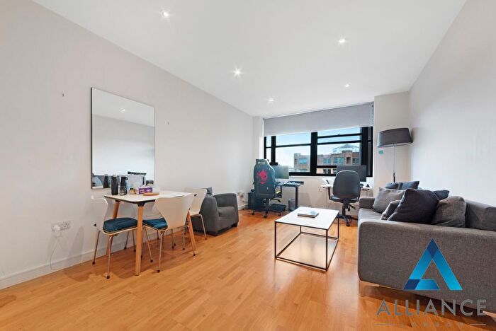 1 Bedroom Studio To Rent In Scimitar House, Eastern Road, Romford, RM1