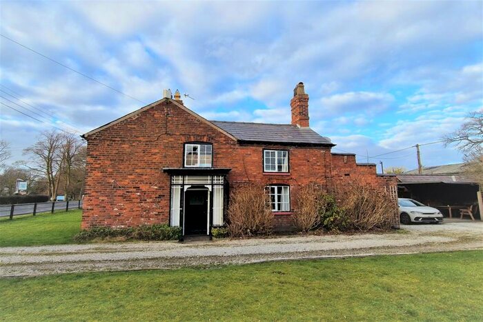 3 Bedroom Semi-Detached House To Rent In Bostock Green, Bostock, Middlewich, CW10